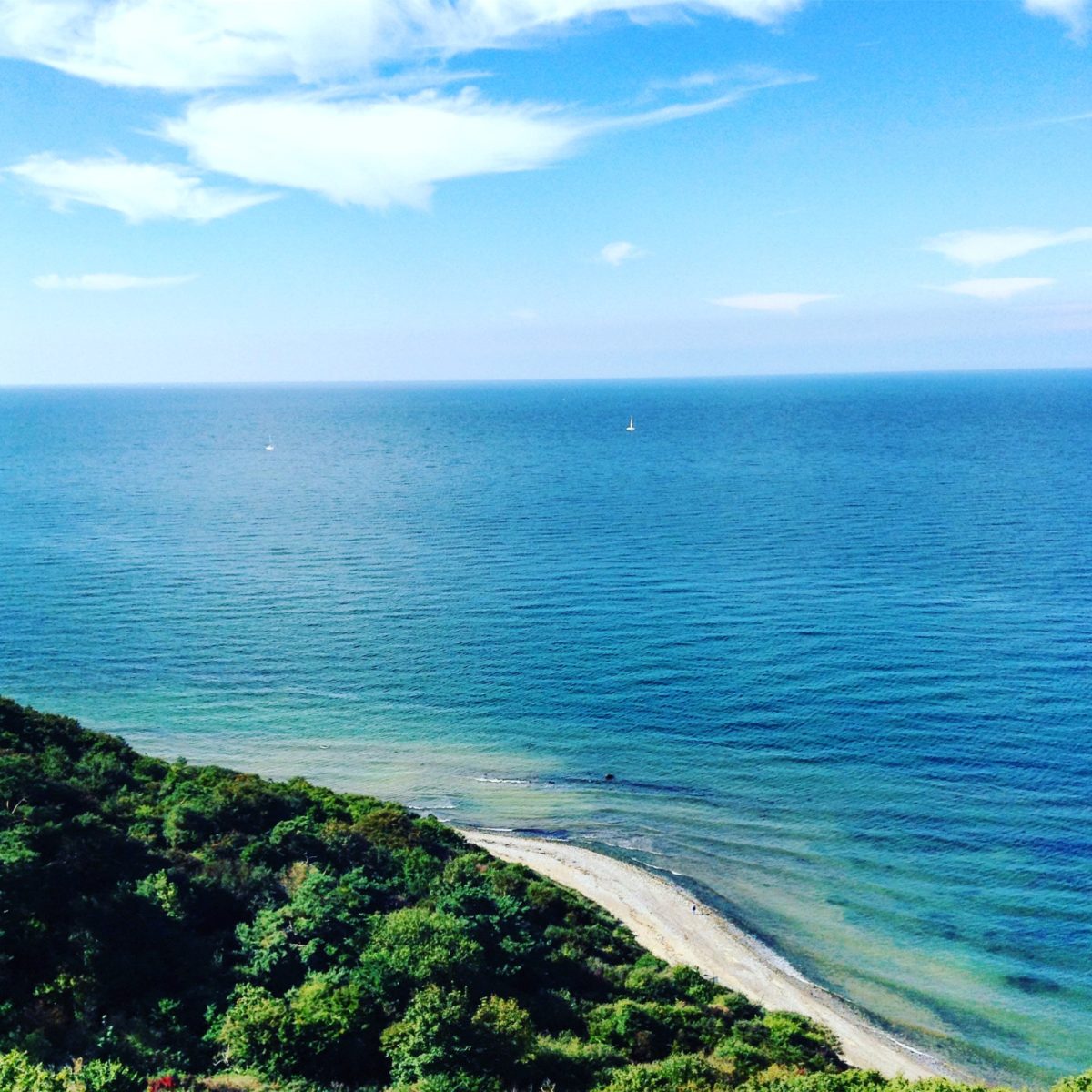 Blick auf die Ostsee von der Steilküste beim Dornbusch